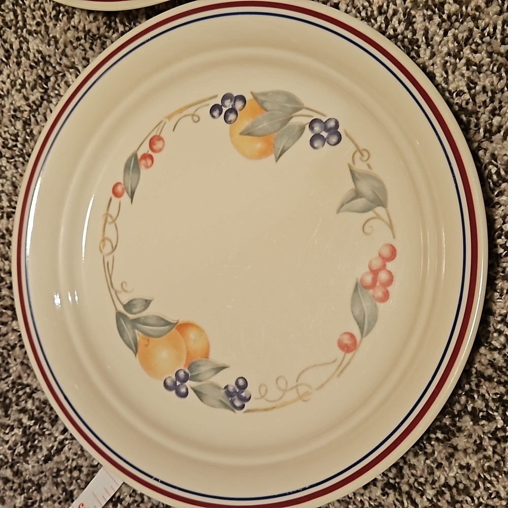 Corning corelle abundance salad plates sets of 2